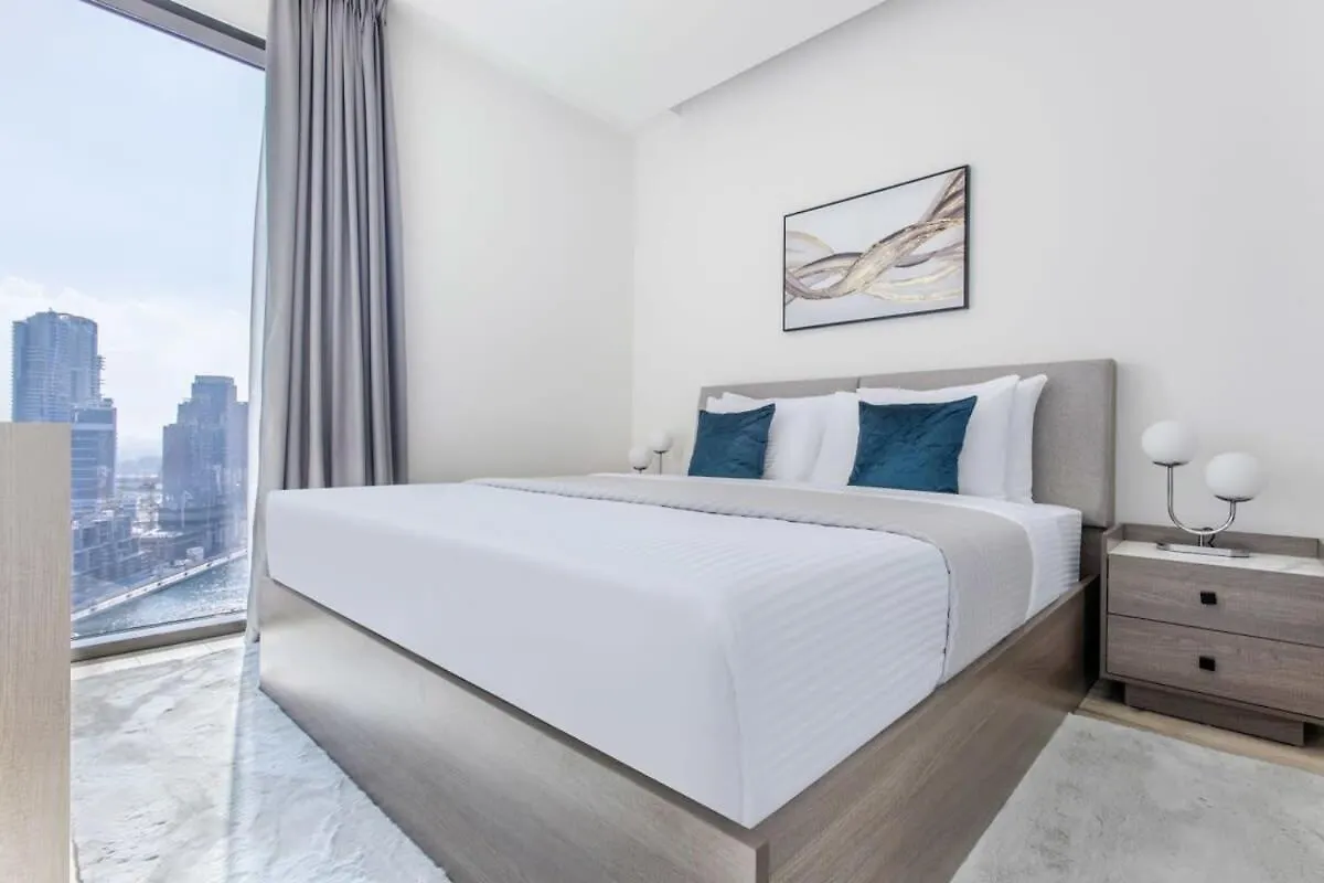 Frank Porter - Ahad Residences Dubai Apartment